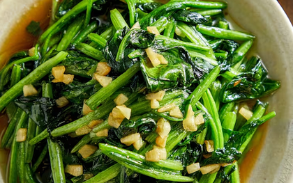 Loại rau được ví như "mỹ phẩm tự nhiên", giúp da sáng, giảm tàn nhang, dưỡng tóc đen và bóng hơn, chợ Việt bán rất rẻ