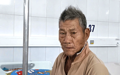 Cụ ông bị hổ mang cắn vẫn cố giữ chặt con rắn, câu chuyện phía sau khiến nhiều người nghẹn lòng