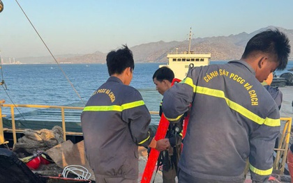 Ba người tử vong dưới hầm tàu hàng neo tại cảng Cà Ná