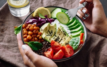 Không ăn vặt mà vẫn béo? Thủ phạm hóa ra lại nằm trong những bữa ăn chính mỗi ngày