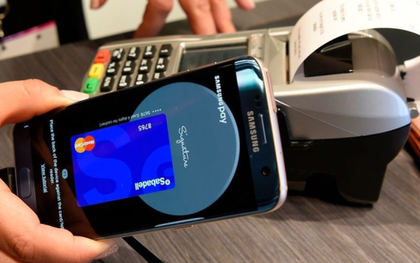 Vì sao nhiều người thích thanh toán thẻ hơn là quét mã QR?