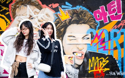 Xuất hiện bức tường vẽ nam thần 1m9 cực xịn giữa Hà Nội, chiều nào cũng thấy kín đặc nàng thơ