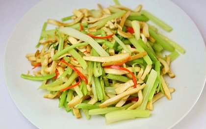 Hãy "tắm sạch" cho mạch máu của bạn bằng 3 món ăn quen thuộc: Dễ nấu, thanh mát lại cải thiện tuần hoàn máu