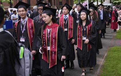 Tỉ lệ trúng tuyển Harvard thấp đến mức nào?