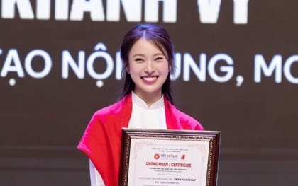 Sướng như Khánh Vy