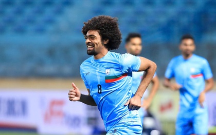 Ngôi sao Bangladesh giá 150 tỷ từng thi đấu Ngoại hạng Anh phô diễn đẳng cấp ở Hàng Đẫy, chuẩn bị đấu Văn Hậu, Quang Hải
