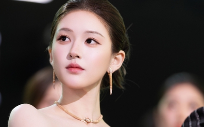 Triệu Lộ Tư bị xua đuổi