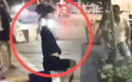 Bắt khẩn cấp 2 người đi ô tô hành hung dã man nam sinh 19 tuổi