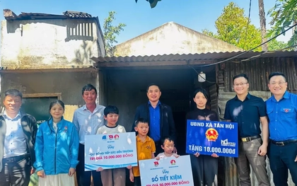 Trung ương Đoàn, Hội đồng Đội Trung ương trao sổ tiết kiệm cho nữ sinh mồ côi cha, gánh gồng nuôi 3 em