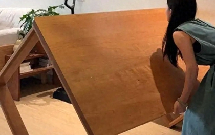 Nhiều gia đình bỏ bàn trà, đặt bàn ăn ngay phòng khách: Quyết định tưởng lạ nhưng giúp nhà rộng hơn, sống tiện hơn