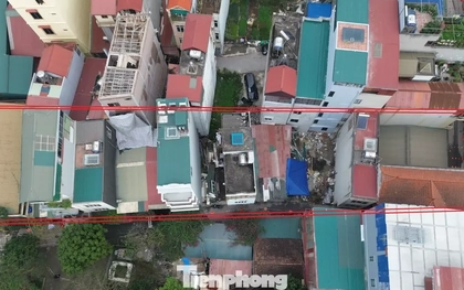 Hà Nội: Hy hữu 14 hộ dân có nhà, đất "đè" lên một nửa phần đất của nhà bên cạnh