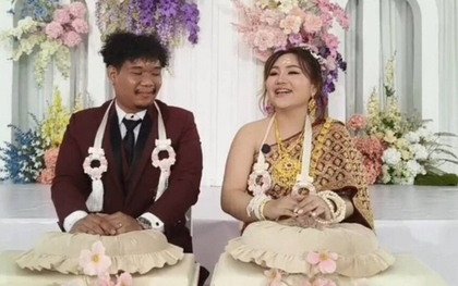 Cô dâu mang sính lễ, lái xe mui trần đến cầu hôn chú rể