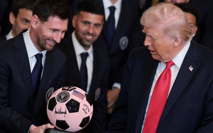 Messi "đứng hình" khi Tổng thống Donald Trump bất ngờ nhắc tên Ronaldo tại Nhà Trắng