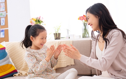 3 thói quen nhỏ trong gia đình giúp trẻ phát triển EQ tự nhiên