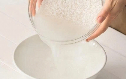Đừng vội đổ đi: Nước vo gạo có nhiều công dụng bất ngờ ít người biết