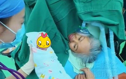 Cụ bà U70 sinh con, biết tình huống mang thai mới khó tin