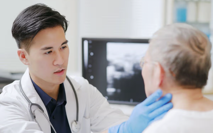 Bác sĩ cảnh báo: 3 thói quen đàn ông phải bỏ ngay nếu không muốn tử vong sớm