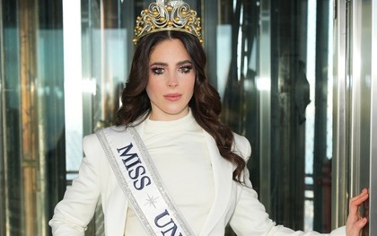 Hoa hậu Hoàn vũ cãi tay đôi với khán giả