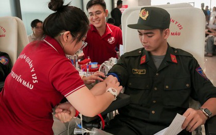 Thứ trưởng Nguyễn Tri Thức: Không có máu, bác sĩ giỏi đến đâu cũng khó cứu người