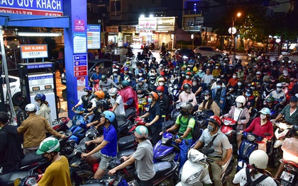 Giá xăng tăng mạnh trong 10 ngày, chuyên gia khuyến nghị 4 điều doanh nghiệp phải làm ngay!