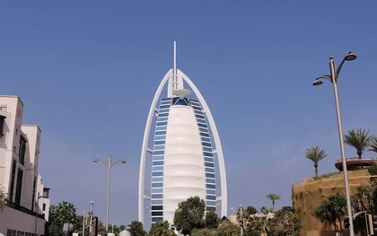 Khách sạn xa xỉ ở Dubai đóng cửa