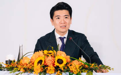 Chủ tịch Đỗ Quang Vinh nói gì khi bị cổ đông "soi" thù lao?