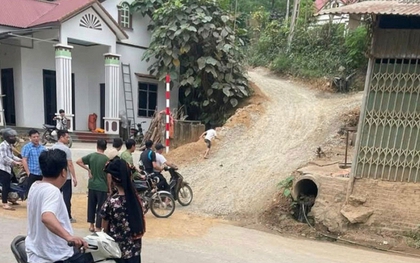 Phát hiện thi thể bé trai trong ngôi mộ đắp vội ở Lào Cai, nghi bị cha đánh tử vong