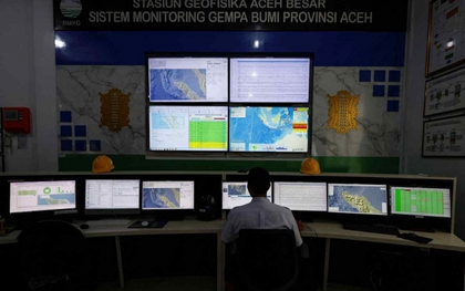 NÓNG: Động đất 7,8 độ richter ngoài khơi Indonesia, cảnh báo sóng thần ở hàng loạt nước