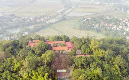 Ngọn núi cao chưa đến 100m, được mệnh danh là "núi rồng": Trên đỉnh có di tích quốc gia gần 1000 tuổi