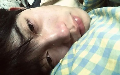 Cùng 1 khung giờ mỗi đêm bạn đều đột nhiên thức giấc? Bác sĩ khuyên nên đi khám ngay 4 bệnh