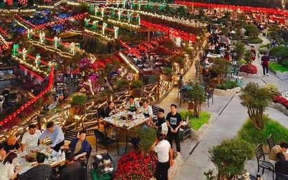 'Đột nhập' nhà hàng lẩu lớn nhất thế giới