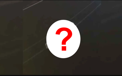 Sinh vật mắt to lặng lẽ đu dây điện giữa đêm, chuyên gia xác nhận: Loài quý hiếm được bảo vệ nghiêm ngặt