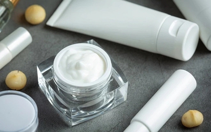 Nóng: Thu hồi, buộc tiêu hủy 107 lô kem trị mụn, trắng da chứa chất cấm