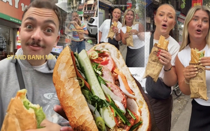 Ăn bánh mì thôi chưa đủ, khách Tây còn chế luôn thành bài hát gây sốt