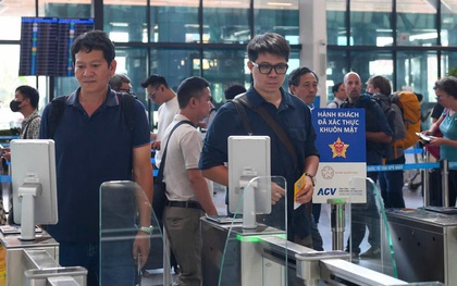 Hàng triệu người đi máy bay dịp lễ 30/4 - 1/5 chú ý thông báo quan trọng