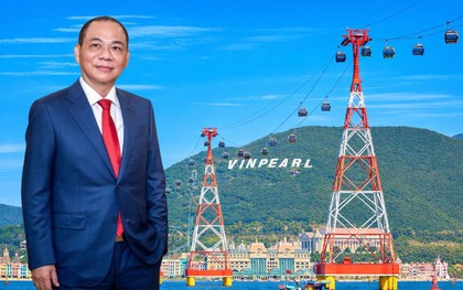 Khu vui chơi của tỷ phú Phạm Nhật Vượng có màn “chơi lớn” trên bầu trời vịnh biển Nha Trang đúng dịp lễ 30/4 - 1/5