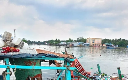 Nổ tàu cá khi bơm dầu tại An Giang, 5 người bị thương