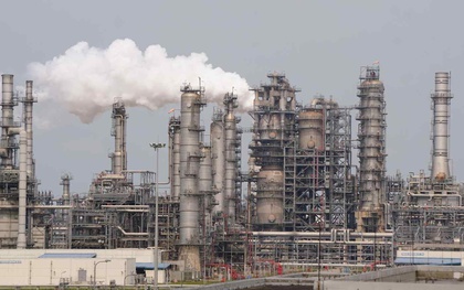 Ông lớn dầu khí một nước châu Á sắp chuyển cho Việt Nam 4 triệu thùng dầu