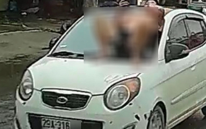 Bất ngờ lý do người đàn ông nằm trên capo ô tô đang chạy giữa phố Hà Nội