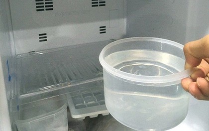 Hóa ra chỉ với 1 bát nước đặt trong tủ lạnh: Giúp tiền điện giảm rõ rệt, thực phẩm tươi lâu hơn