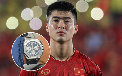 Duy Mạnh bị mất đồng hồ hiệu trị giá hơn 1 tỷ đồng