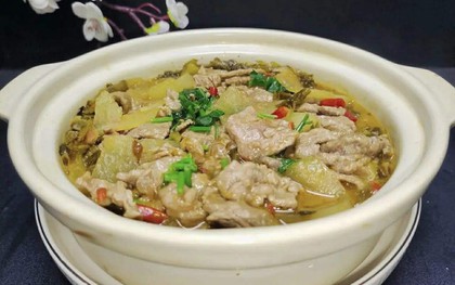 Thử ngay, món này ngon tuyệt khi ăn kèm với cơm, đến mức sẽ không còn một giọt nước dùng nào sót lại