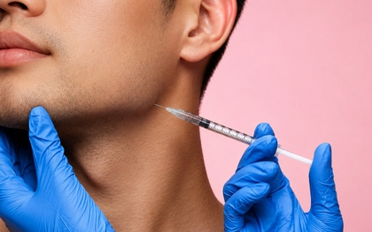 "Executie": Khi các sếp nam trốn nhân viên đi tiêm filler, tinh trùng cá hồi lên mặt để trông tươi tắn uy quyền nhất có thể