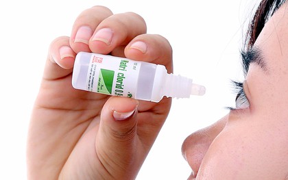 Thu hồi nước muối nhỏ mắt Natri clorid 0,9% vì không đạt "độ trong": Nguy hiểm ra sao?