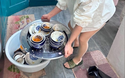 "Dâu mới rửa bát cho quen": Câu chuyện ra mắt nhà người yêu xôn xao MXH, pha xử lý của cô gái khiến chị em vỗ tay rào rào