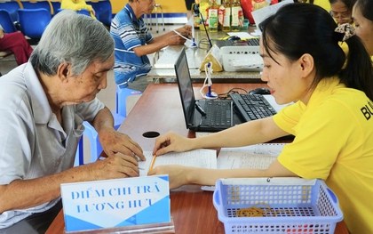 Tăng 8% lương hưu và trợ cấp từ 1/7