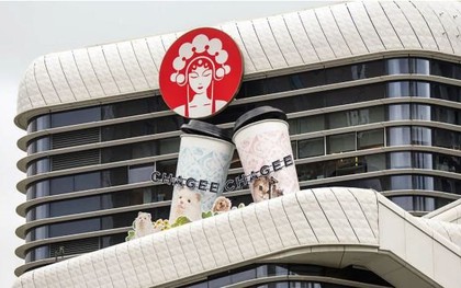 Đại gia trà sữa Trung Quốc 'Mỹ tiến', âm mưu xóa sổ Starbucks bằng đồ uống cao cấp giá 150 nghìn đồng