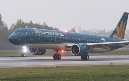 Thông báo quan trọng từ Vietnam Airlines: Hành khách tại Nội Bài và Tân Sơn Nhất chú ý