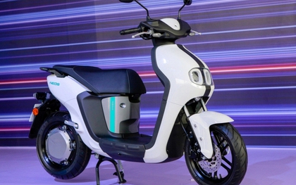 Xe máy điện giảm giá "sập sàn", có mẫu giảm đến 15 triệu đồng