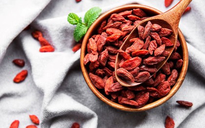 Mùa hè dễ hao tâm huyết, mất ngủ: 5 thực phẩm màu đỏ giúp an thần, hạ hỏa